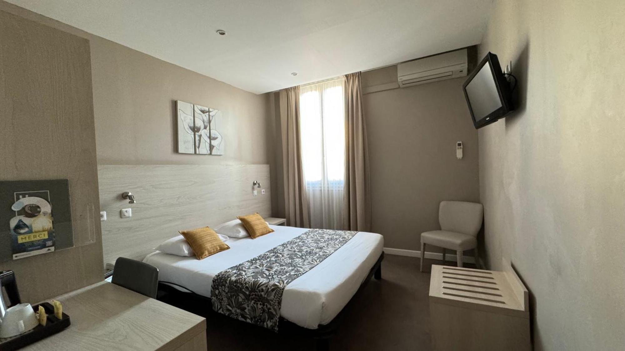 Hotel Helvetique Ница Екстериор снимка