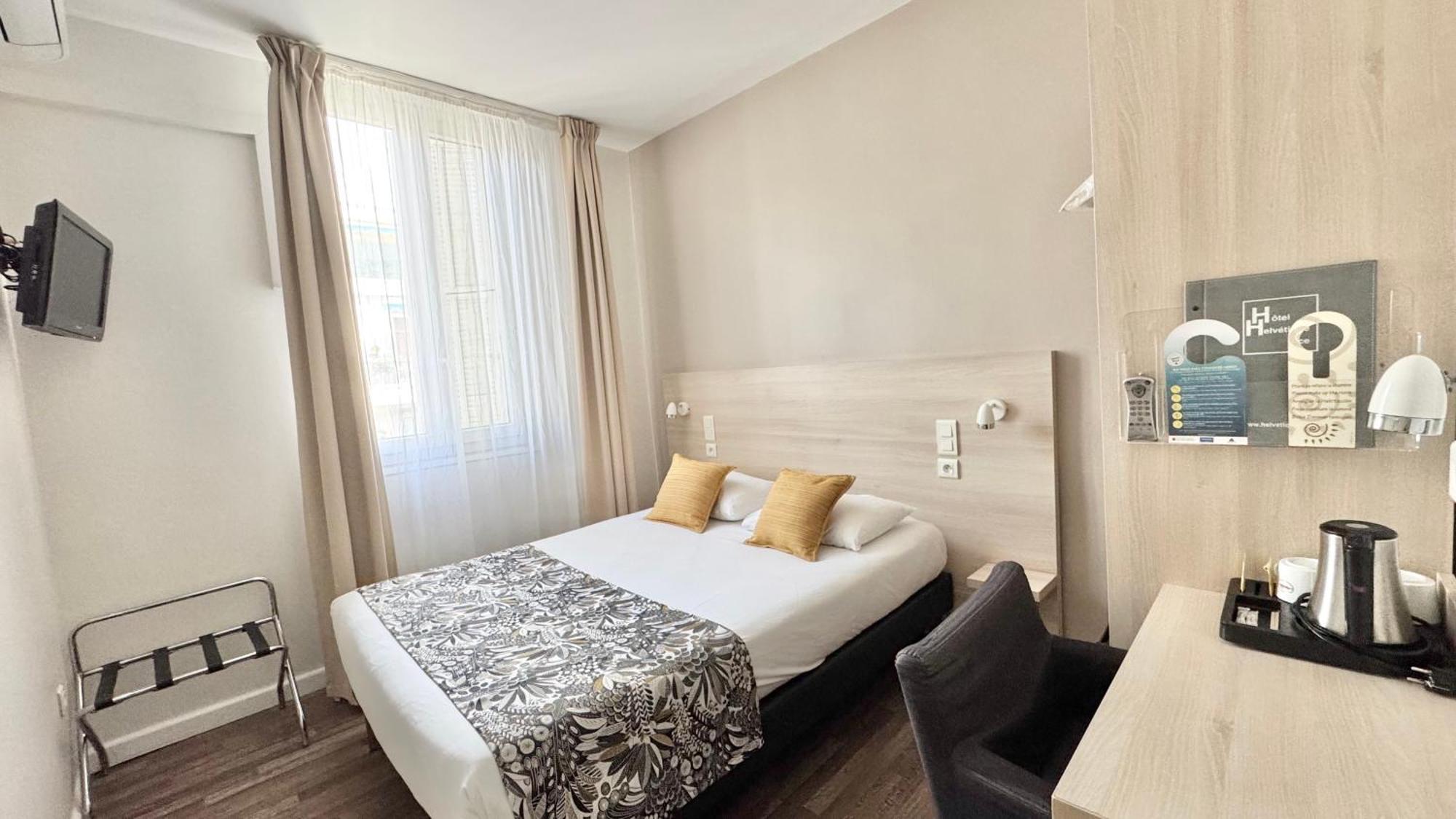 Hotel Helvetique Ница Екстериор снимка