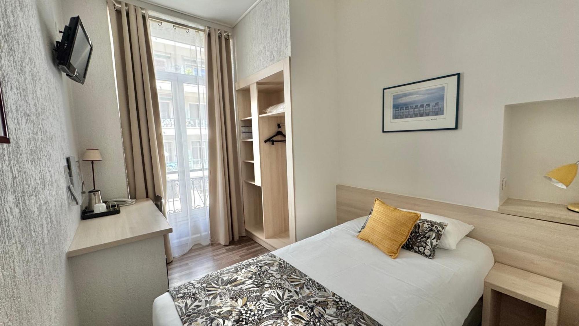 Hotel Helvetique Ница Стая снимка